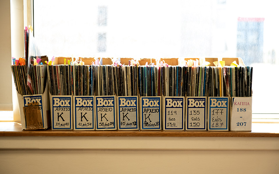 1-000-τεύχη-κ-τα-εξώφυλλα-που-έχουν-την-δι-561985153