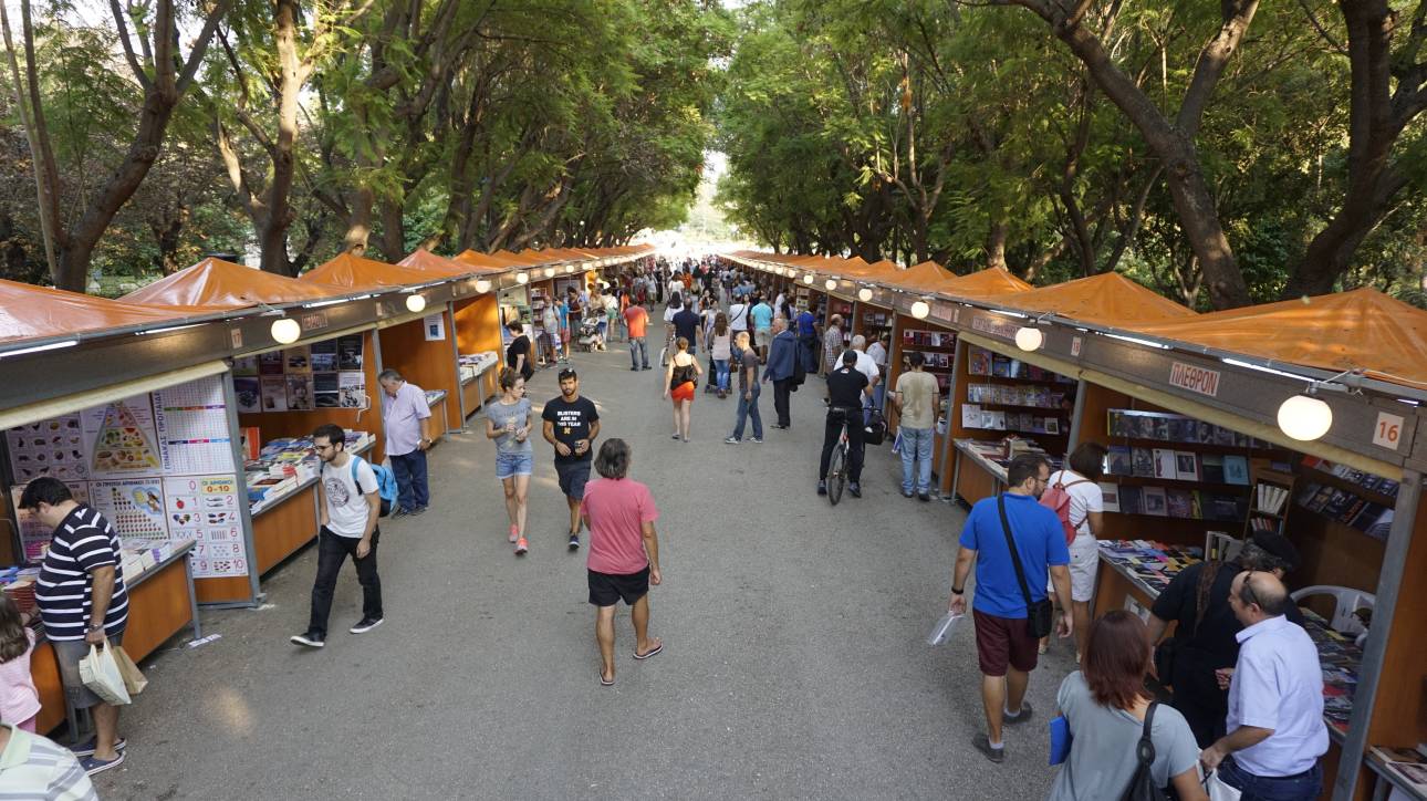 50 χρόνια Φεστιβάλ Βιβλίου Ζαππείου: Ο Γρηγόρης Πλαστάρας στην «Κ» για την επετειακή γιορτή-1