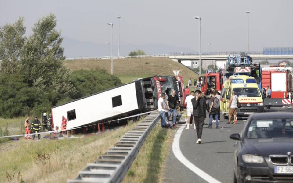 κροατία-έντεκα-νεκροί-και-πολλοί-τραυ-561990433