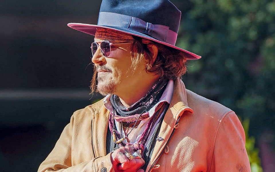 ο-τζόνι-ντεπ-επιστρέφει-στα-πλατό-562001998