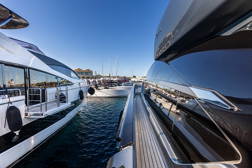 Πρεμιέρες και εκπλήξεις στο Olympic Yacht Show 2022-2