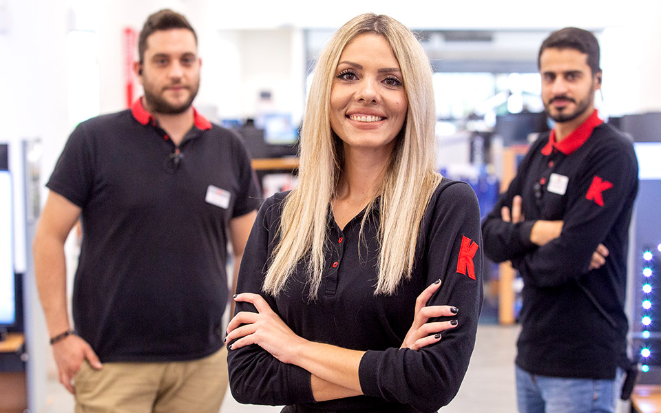 h-κωτσόβολος-ανταμείβει-τους-ανθρώπου-561983695