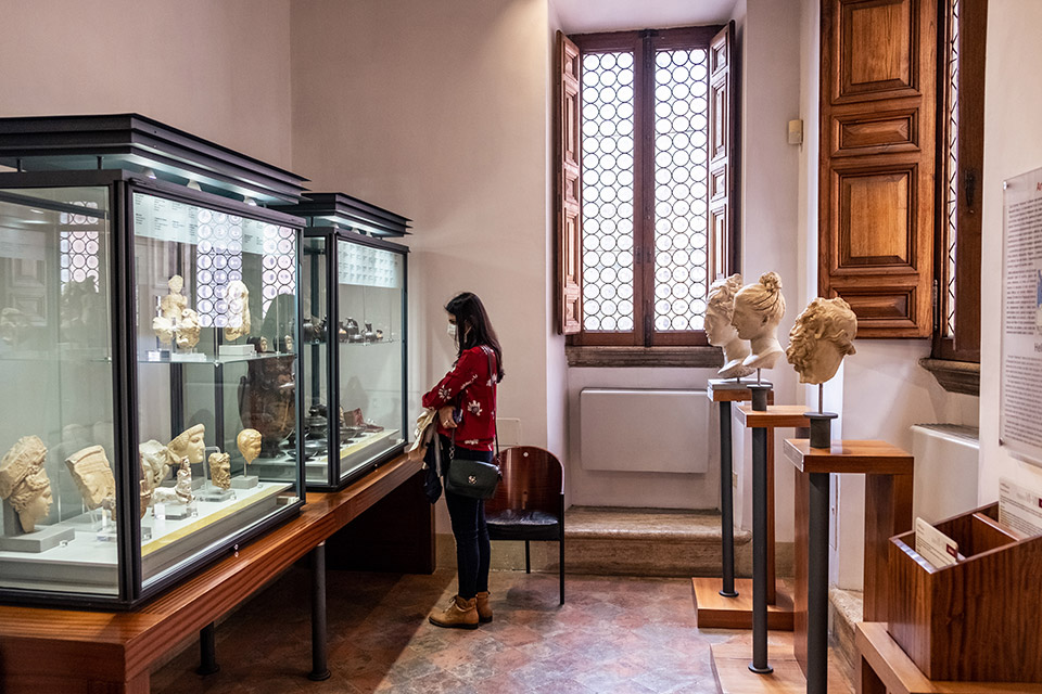 Ρώμη: Κλασικά μνημεία και νέα στέκια μας καλούν-2