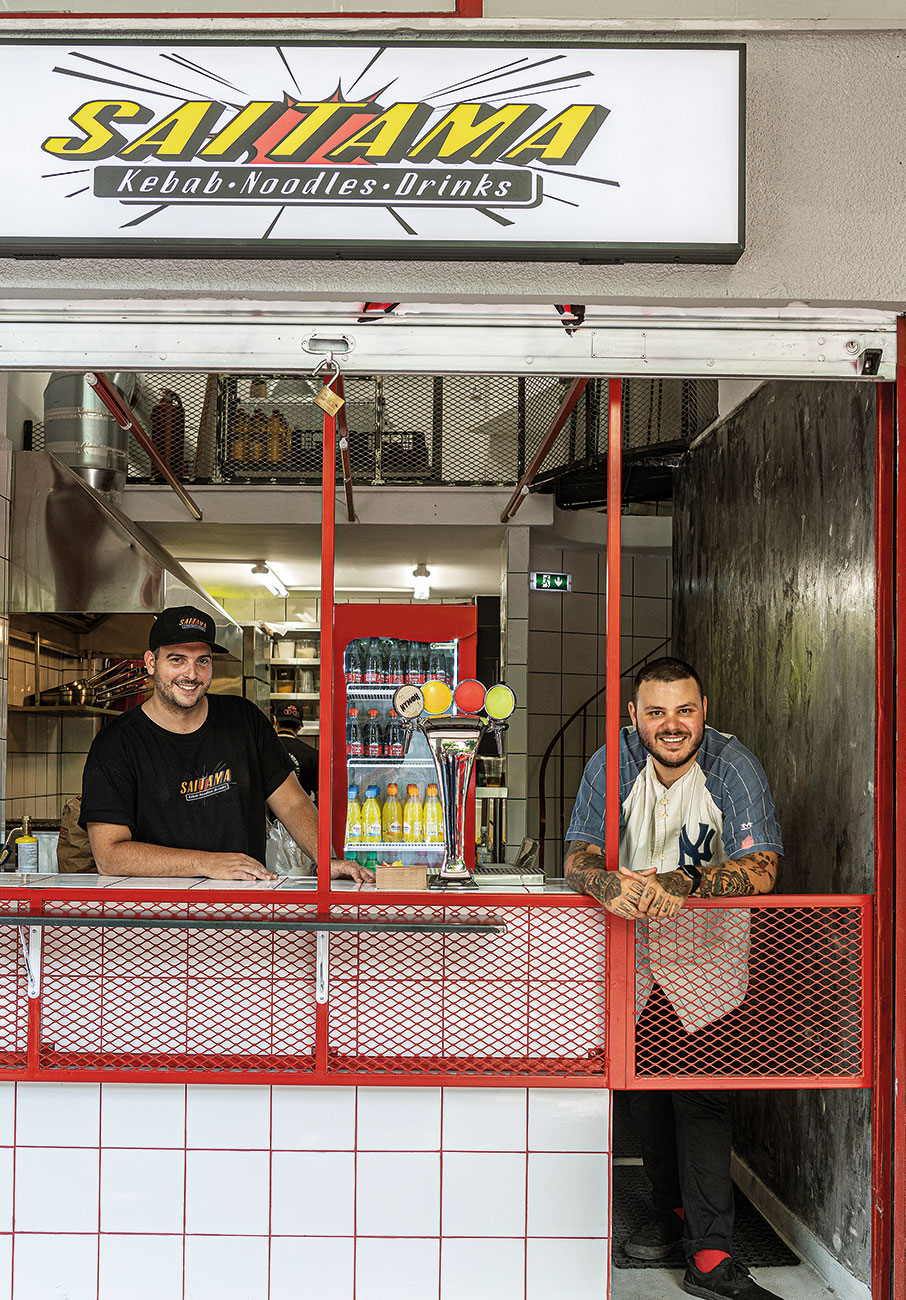 Ποιες είναι οι καλύτερες street food λιχουδιές της Αθήνας;-5