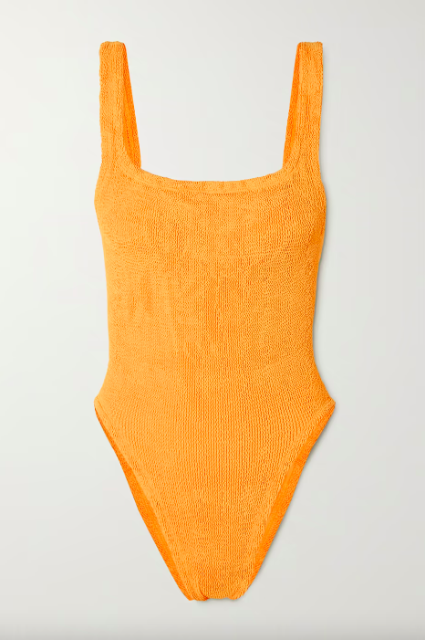 Από την πισίνα στο πάρτι: 3 τρόποι να φορέσετε τα μαγιό σας day to night-1