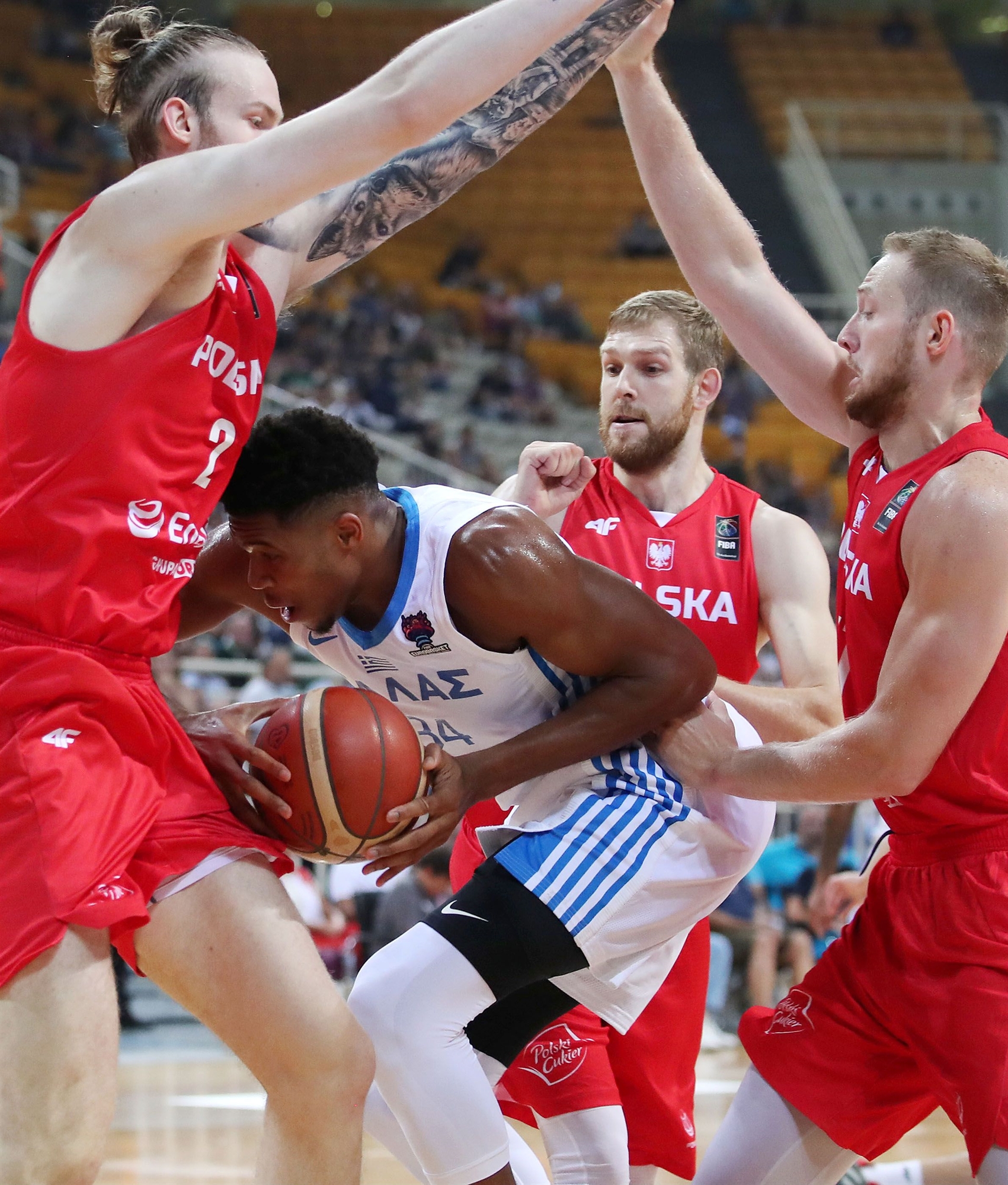 τζάμπολ-με-λάμψη-μεγάλων-ονομάτων-562012192