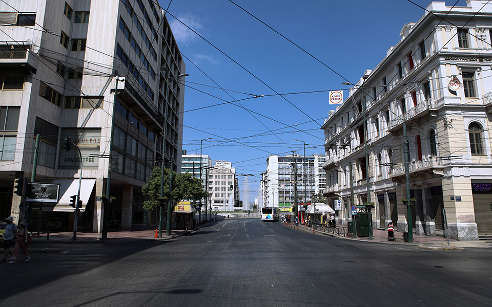 Πόλη «φάντασμα» η Αθήνα ενόψει Δεκαπενταύγουστου-1