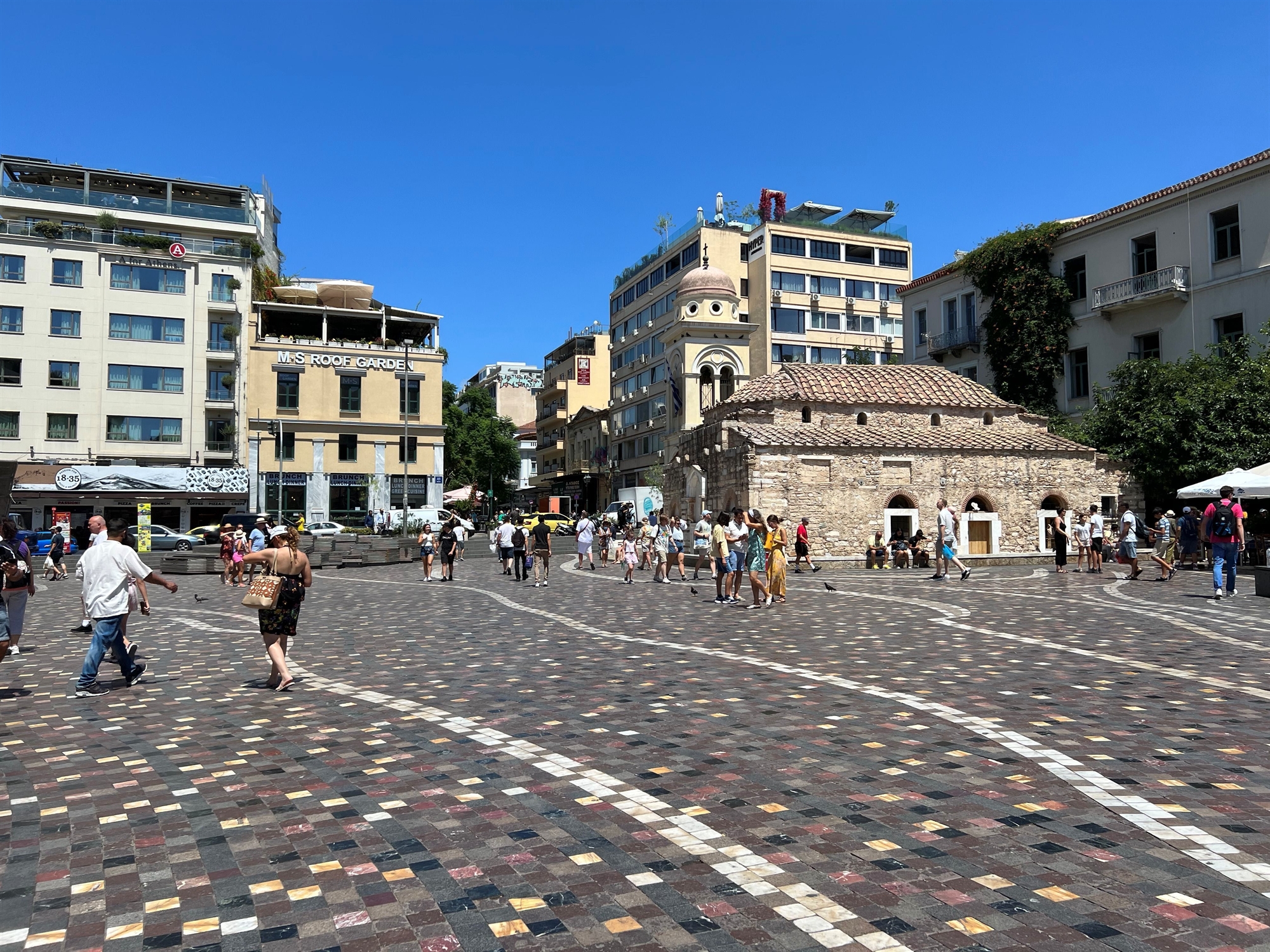 Μικρό Σύνταγμα, μεγάλα πάθη – Άλλη μία ανάπλαση που διχάζει-2