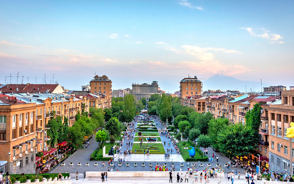 αρμενία-δυνατή-έκρηξη-σε-μεγάλη-αγορά-561999847