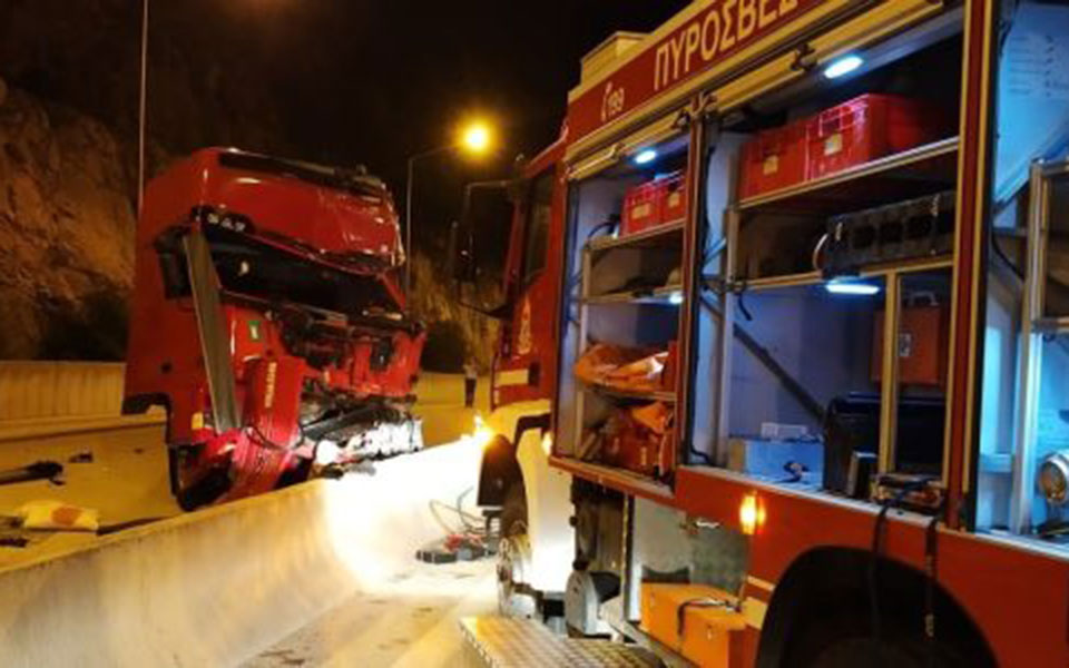 άρτα-τροχαίο-με-ένα-νεκρό-στον-ανθότοπ-561994639