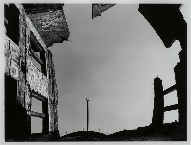 Ο «Χάρτης» ενός βίαιου κόσμου-4