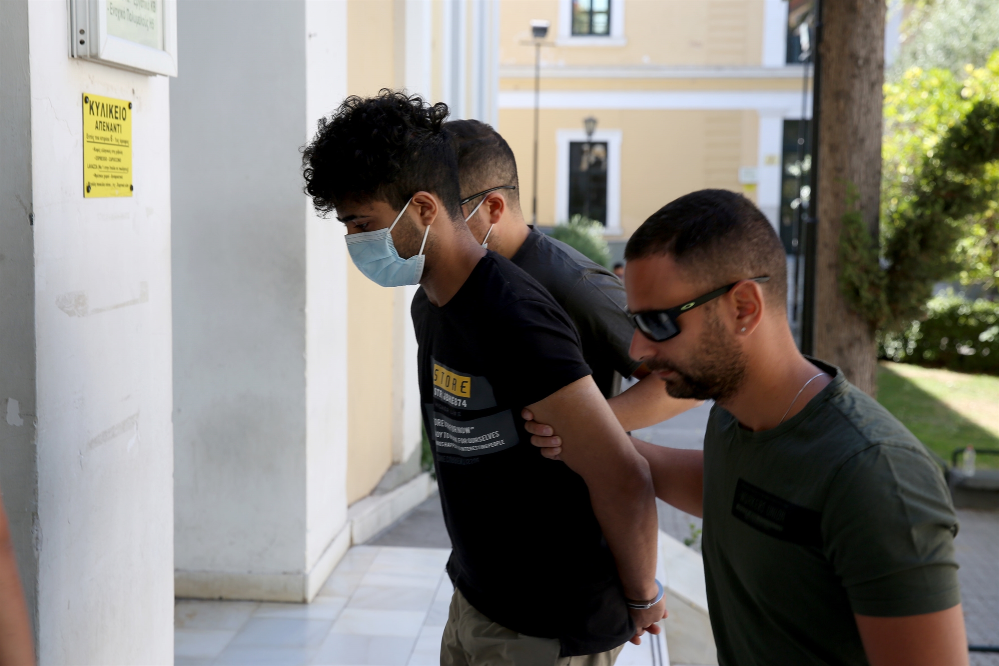 προφυλακίσθηκε-για-τη-δολοφονία-της-17χ-561993964