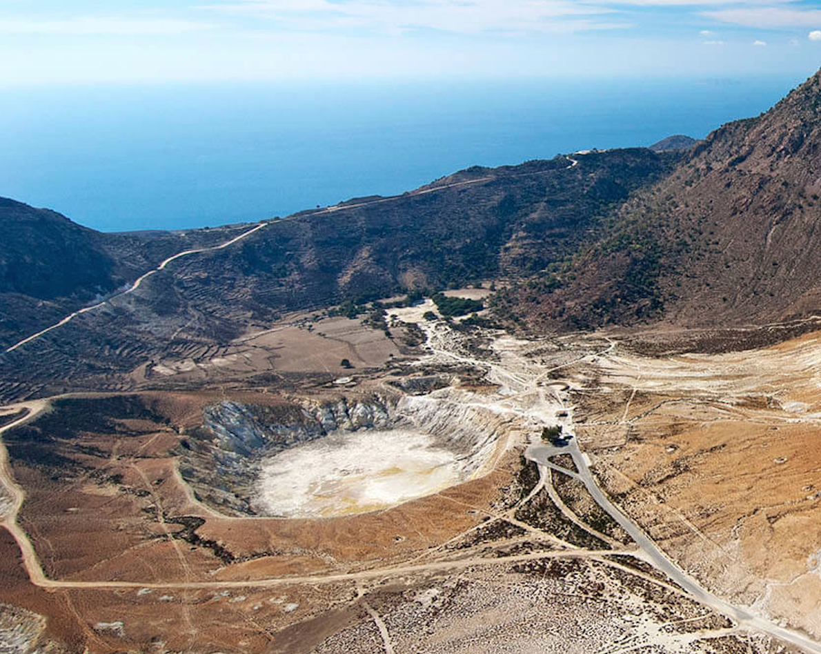 Από την Αμερική στη Νίσυρο. Μια οικογένεια επιστρέφει ξανά στον τόπο της-2