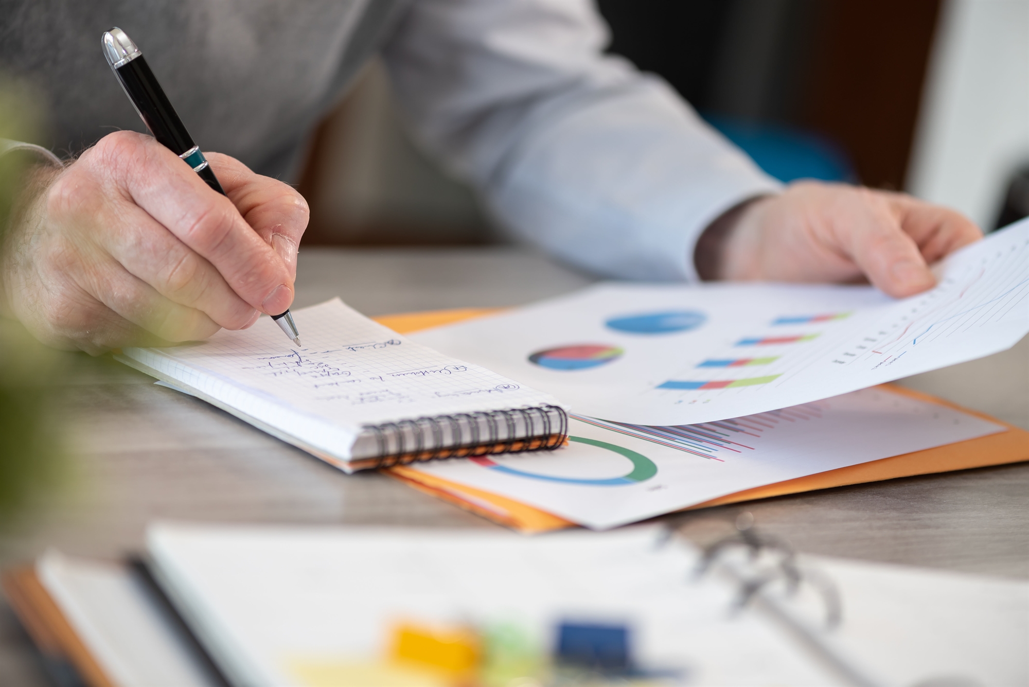 εφορία-αρχίζει-διασταυρώσεις-σε-εισό-562018471