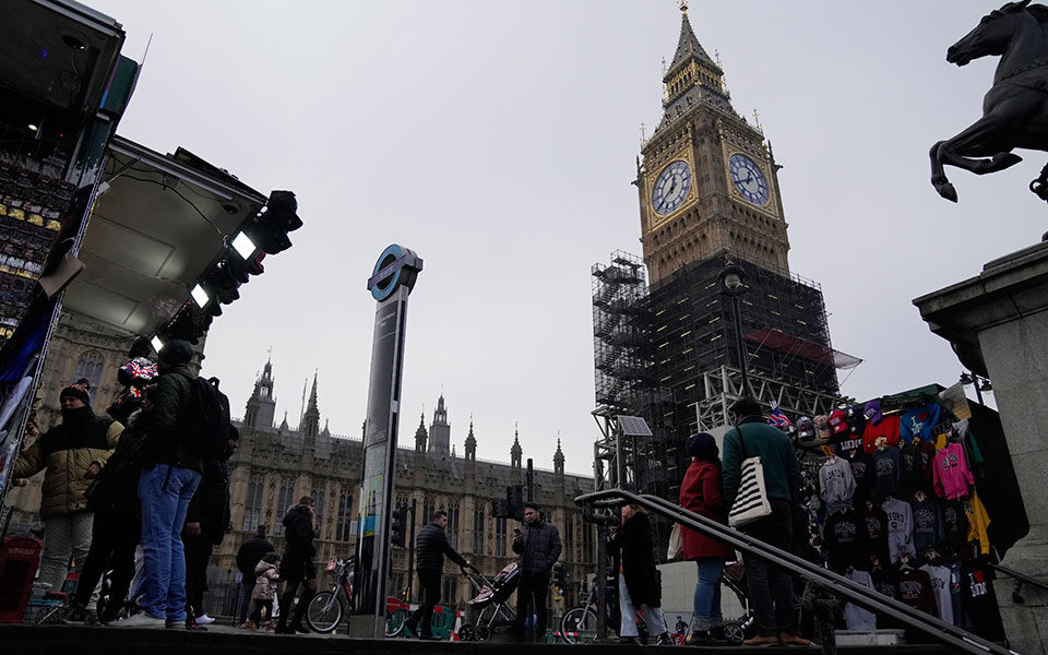 λάθος-εποχή-για-μειώσεις-φόρων-στη-βρε-562020784