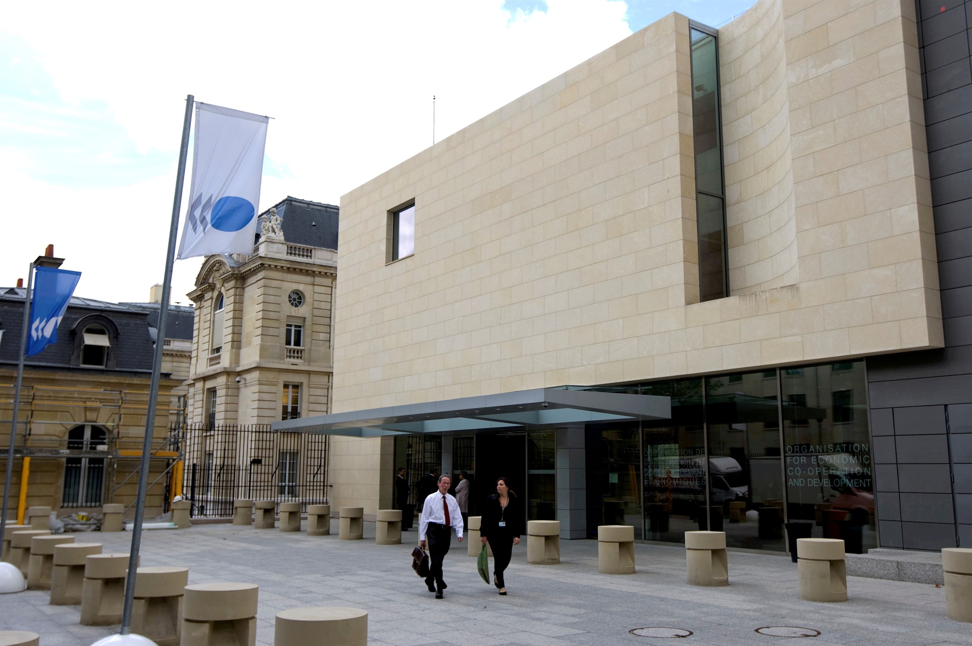 άνοδος-πληθωρισμού-στις-χώρες-του-οοσ-561986392