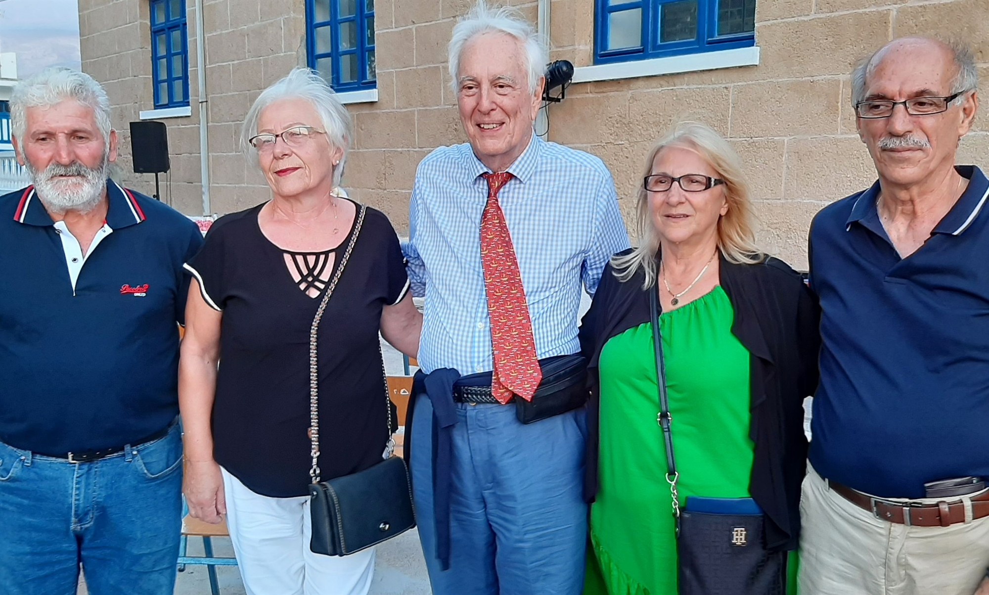 συγκινητικές-συναντήσεις-57-ολόκληρα-χ-562005892