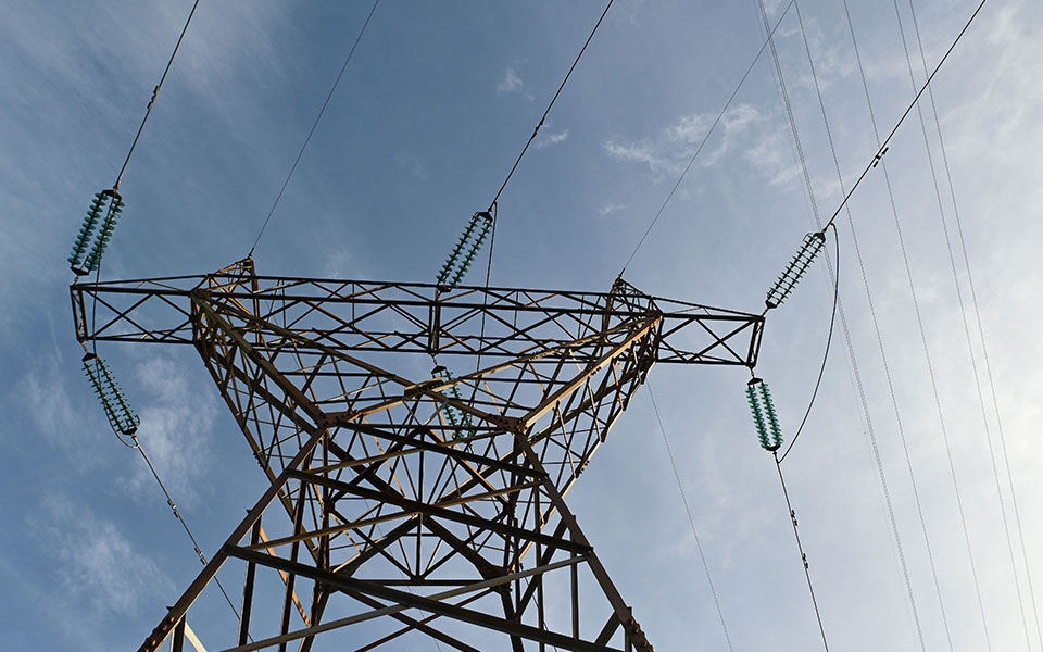 ο-δεδδηε-εφιστά-την-προσοχή-των-κατανα-561991840