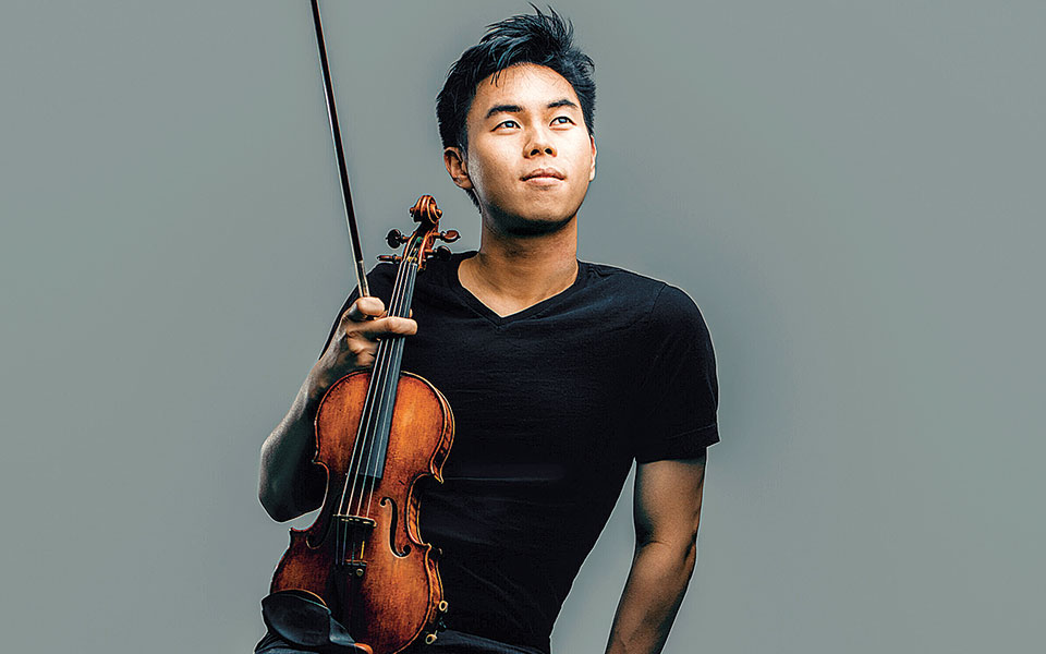 ενας-σπουδαίος-νέος-βιολονίστας-έρχε-561998797