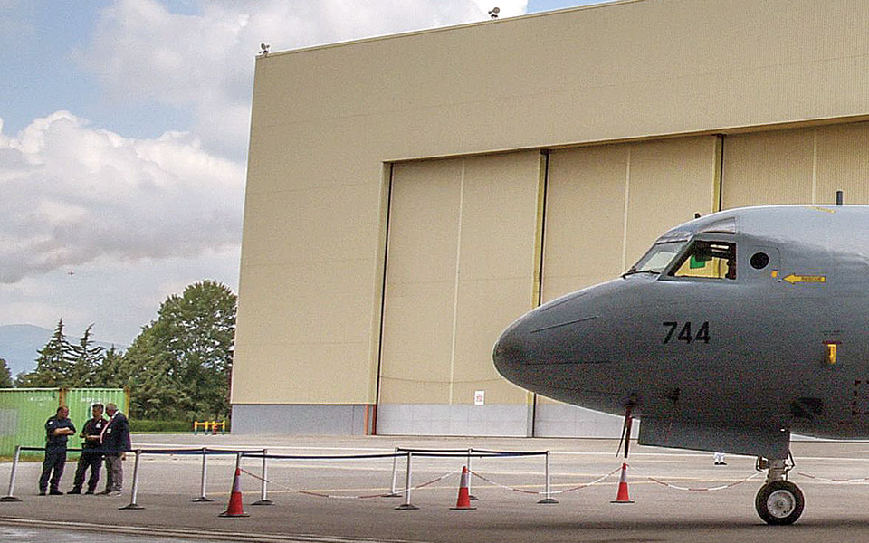 δρομολογείται-η-διχοτόμηση-της-ελλ-561998521