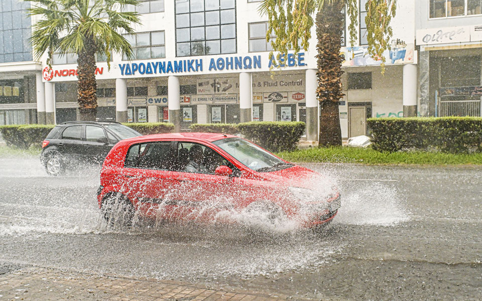 κακοκαιρία-πλημμύρες-με-τις-πρώτες-κα-562010803