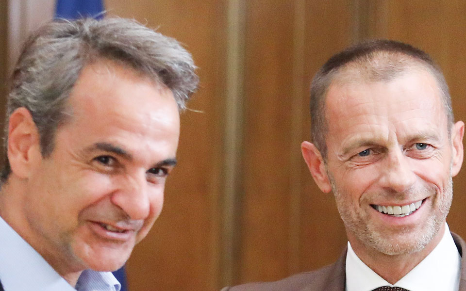 λύση-σε-κάθε-εκκρεμότητα-562012603