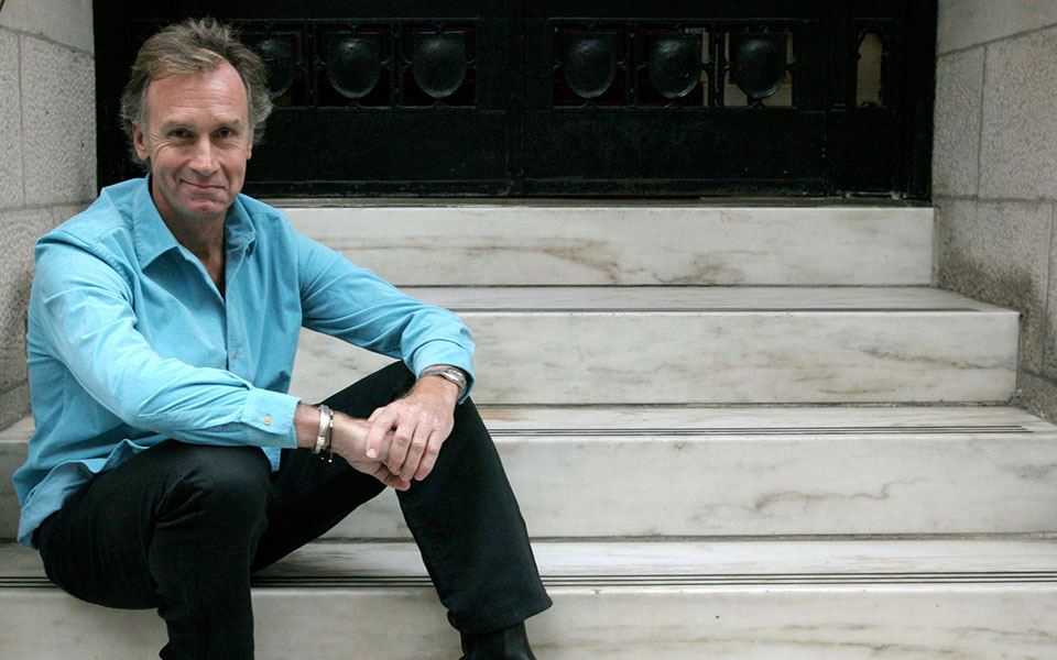 βρετανία-πέθανε-ο-συγγραφέας-νίκολας-562000249