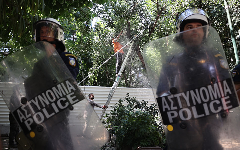 νδ-είναι-ο-συριζα-υπέρ-ή-κατά-του-να-δημ-561996643