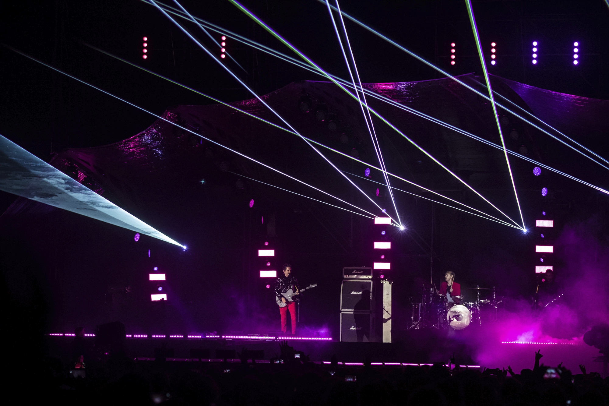 οι-muse-φέρνουν-τα-νft-στα-τσαρτ-561982795