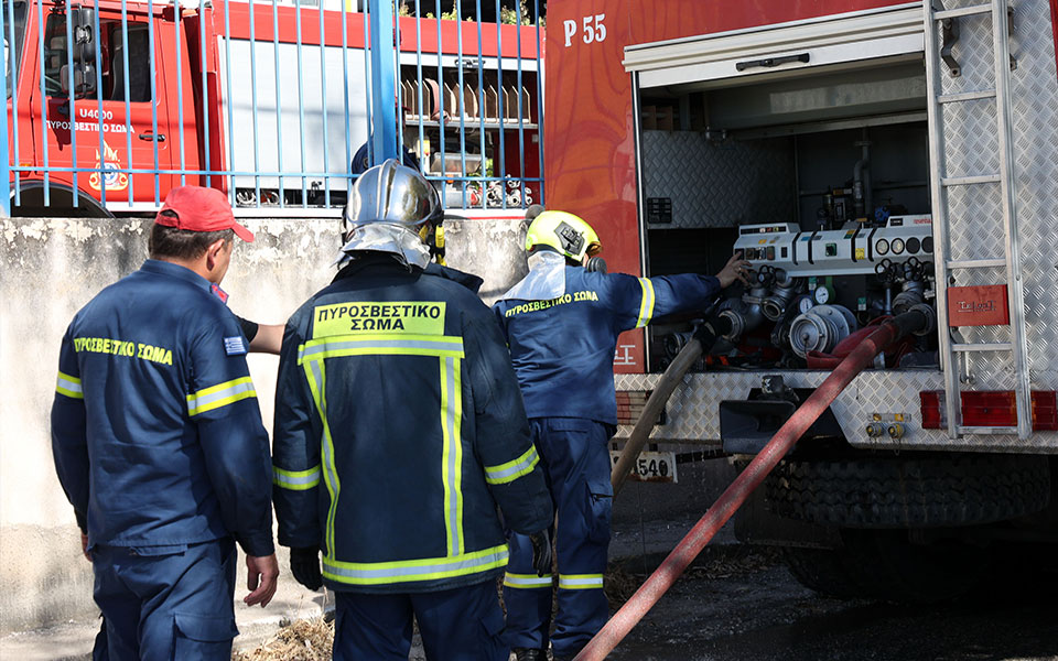 φωτιά-τώρα-στον-ταύρο-561985006