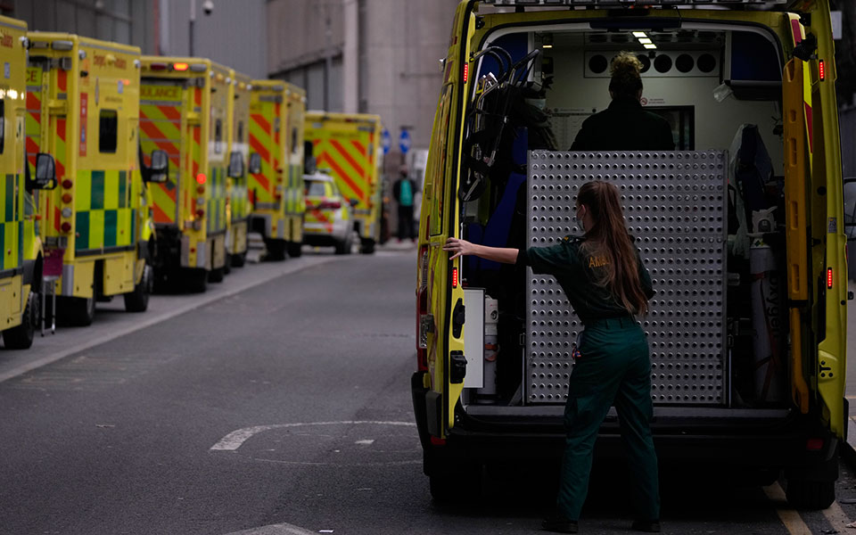 γαλλία-έκρηξη-σε-μονάδα-παραγωγής-στρ-561985624