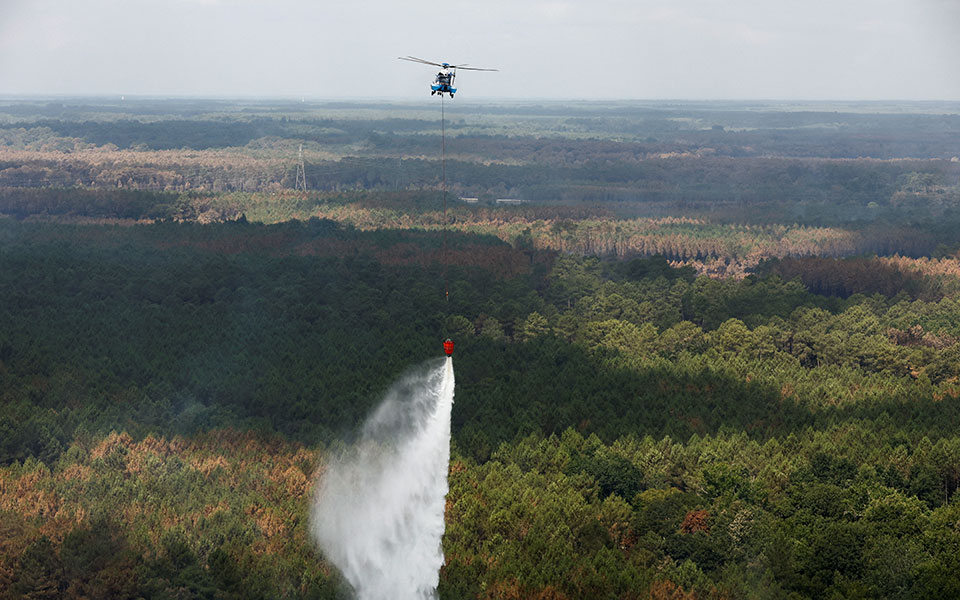 γαλλία-νέες-πυρκαγιές-στα-νοτιονατολ-561982045