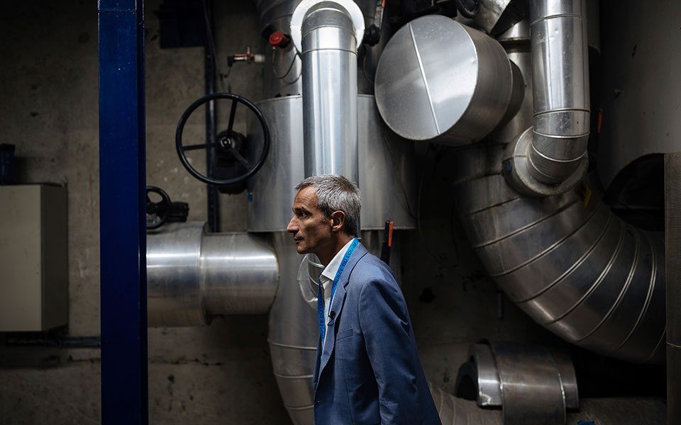 εε-εγκρίθηκε-ο-κανονισμός-για-την-εθελ-561988618