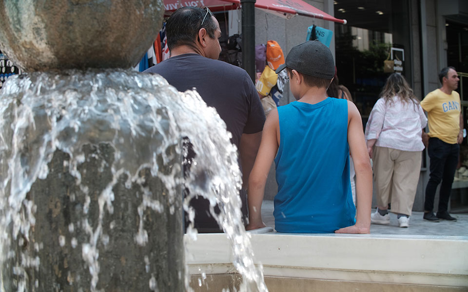 καιρός-αύριο-ανεβαίνει-η-θερμοκρασία-562000786