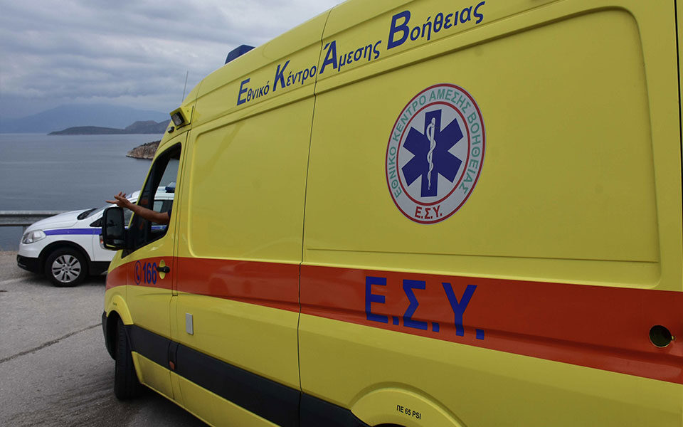 επίθεση-με-καυστικό-υγρό-τι-λέει-η-διοι-561996292