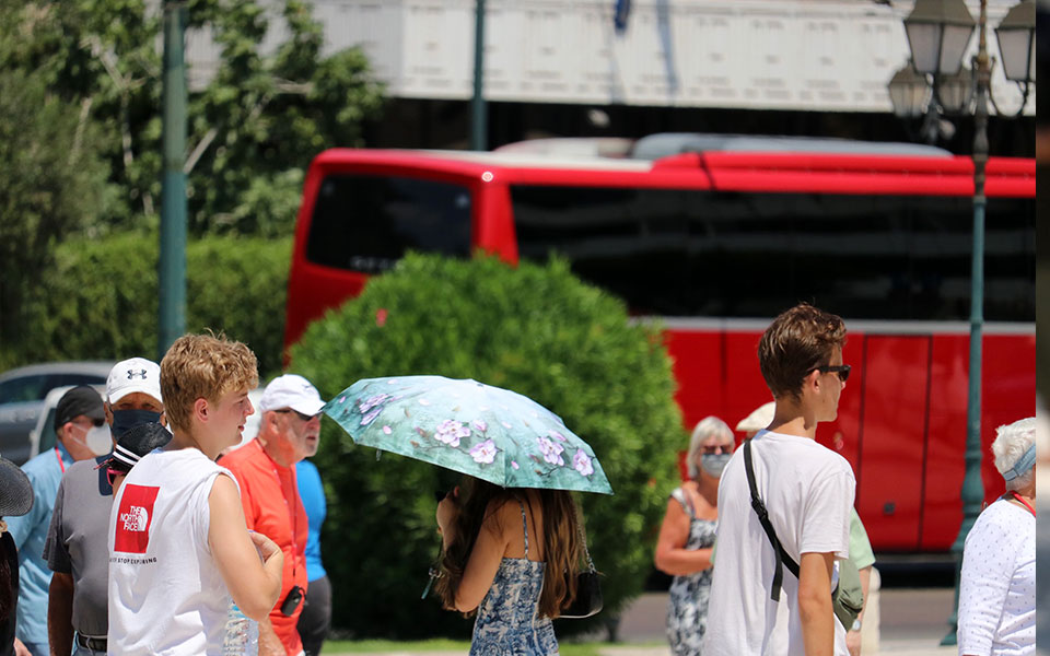 καιρός-ζέστη-με-βοριάδες-και-τοπικές-β-561982033