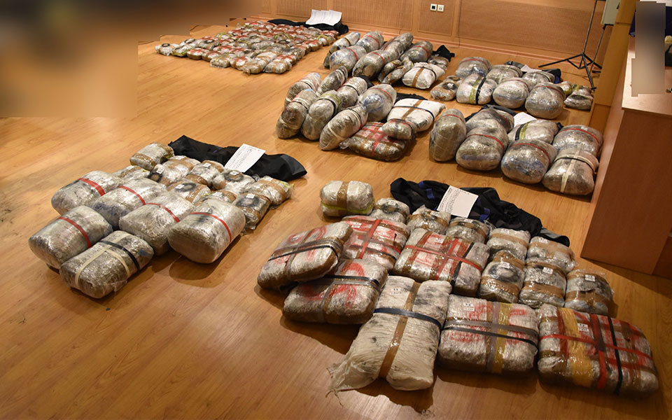 κοζάνη-σε-εξέλιξη-αστυνομική-επιχείρ-561991666