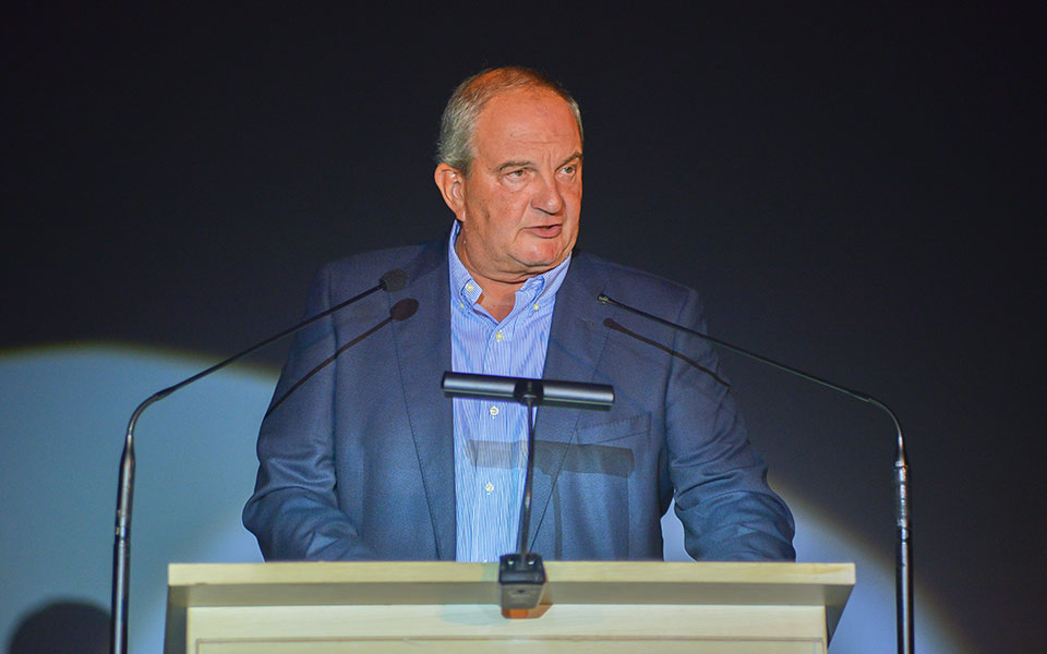 κώστας-καραμανλής-να-πέσει-άπλετο-φως-562021282