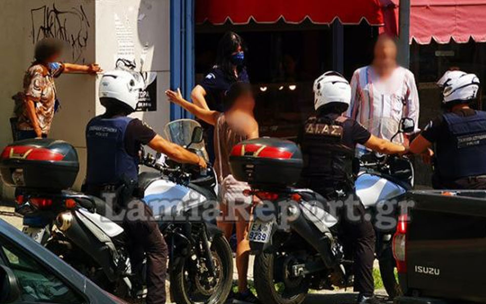 λαμία-άνδρας-γρονθοκόπησε-νεαρή-γυνα-562020910