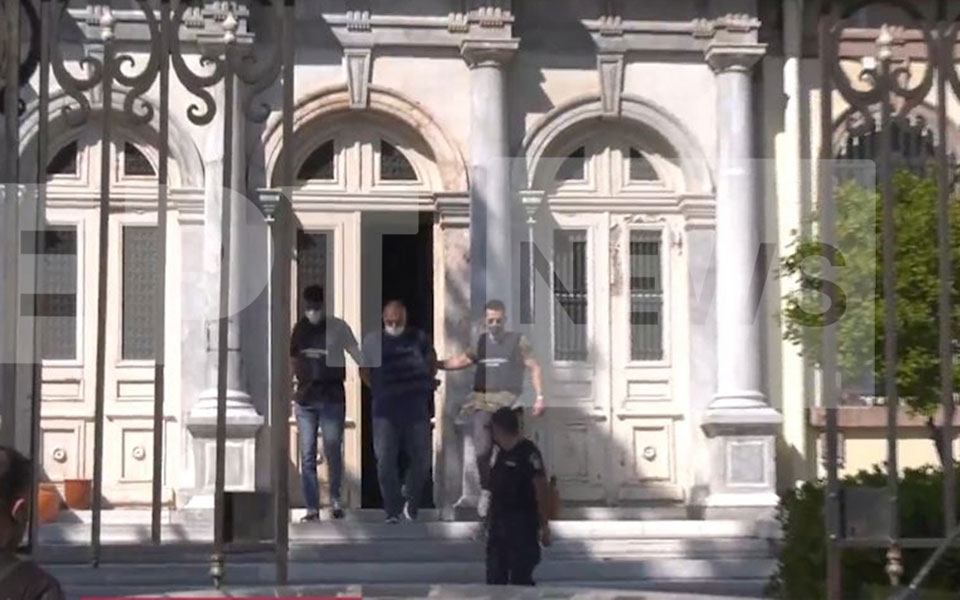 λέσβος-πήρε-προθεσμία-για-την-τρίτη-ο-α-561982204