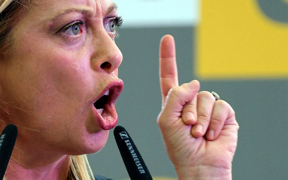 ιταλία-η-μελόνι-λέει-ότι-καταδικάζει-τ-561996310