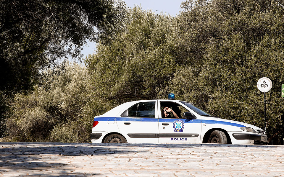 αλεξανδρούπολη-χειροπέδες-σε-πέντε-δ-561993118