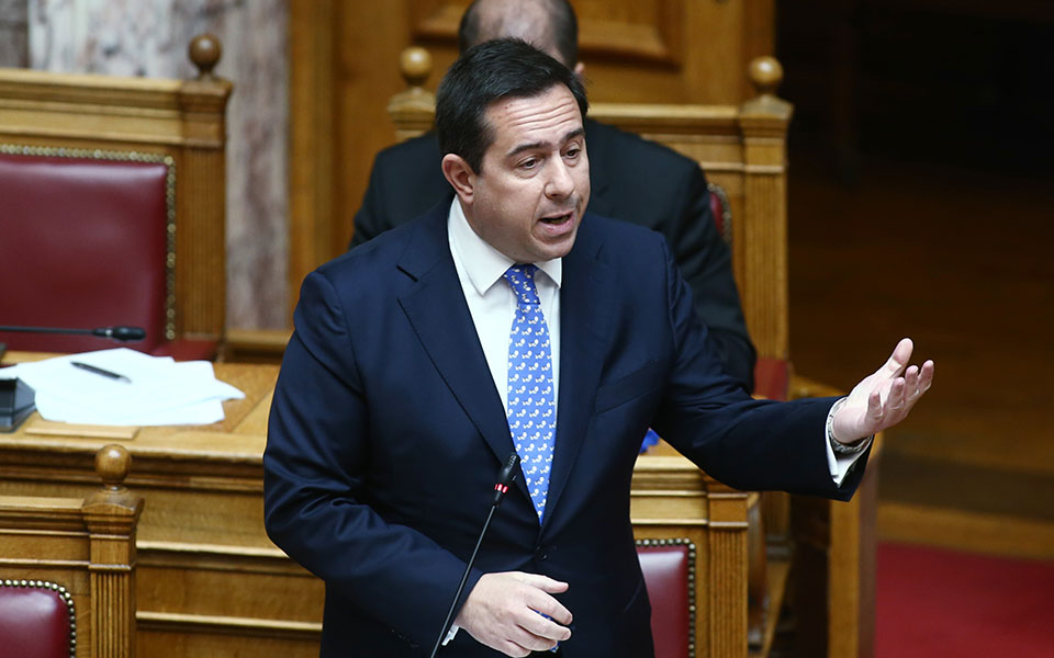 μηταράκης-στον-εισαγγελέα-του-απ-τα-στ-562019578