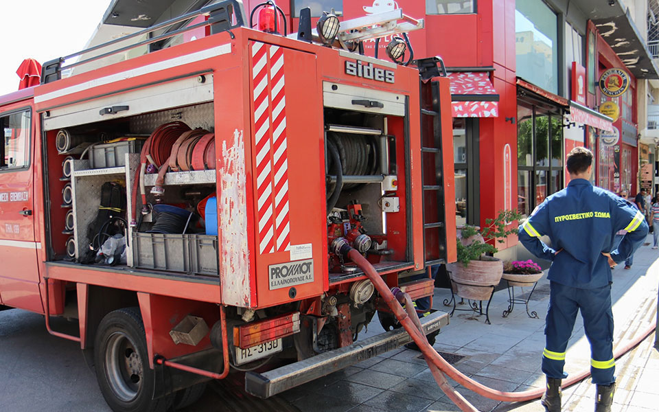 φωτιά-τώρα-στην-καλλιθέα-561988363