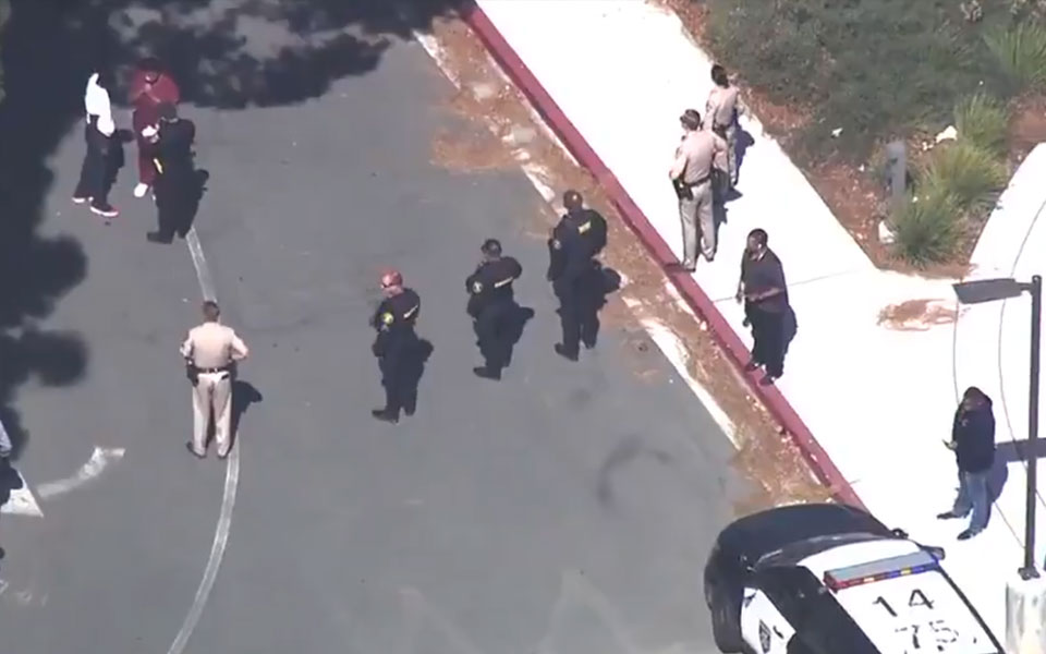 ηπα-εισβολή-ένοπλου-12χρονου-σε-σχολείο-562018750