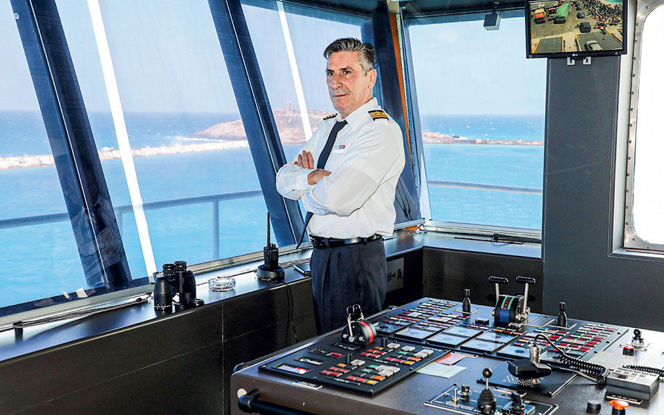 Διαβάστε στην «Καθημερινή της Κυριακής» που κυκλοφορεί-4