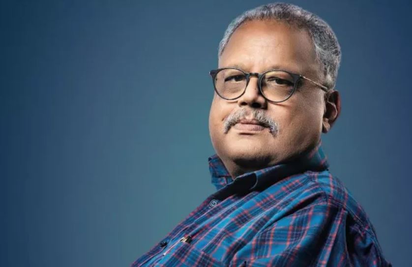 ρακές-τζουντζουνουάλα-ο-ουόρεν-μπάφ-561999805