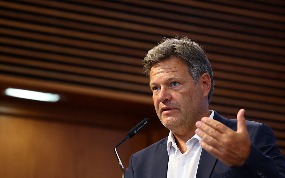 γερμανία-δεν-θα-παραταθεί-η-λειτουργί-562007764