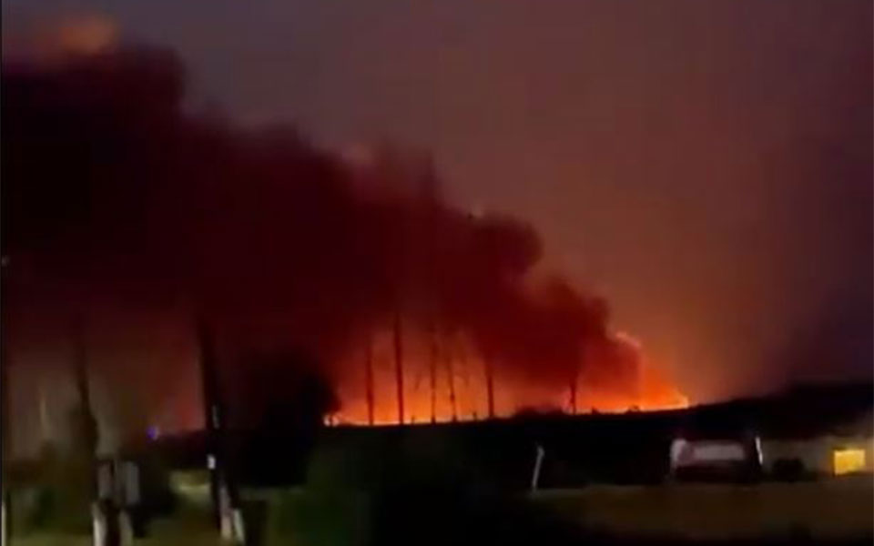 ρωσία-φωτιά-σε-αποθήκη-πυρομαχικών-στ-562010074