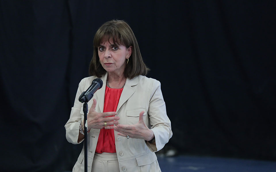 σακελλαροπούλου-για-παρακολουθήσεις-561993388